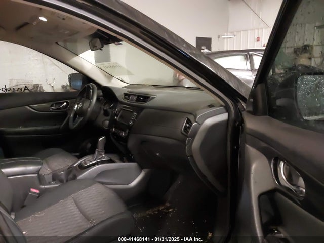 5N1AT2MV1JC726507 Nissan ROGUE SV