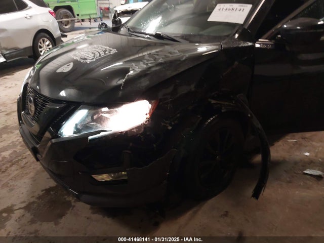 5N1AT2MV1JC726507 Nissan ROGUE SV