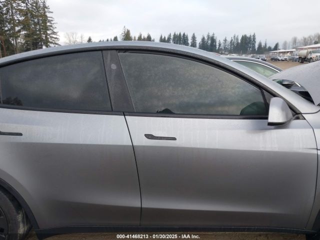 7SAYGDEF9RF109982 Tesla Model Y Performance Dual Motor All-wheel Drive