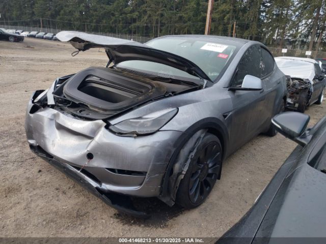 7SAYGDEF9RF109982 Tesla Model Y Performance Dual Motor All-wheel Drive
