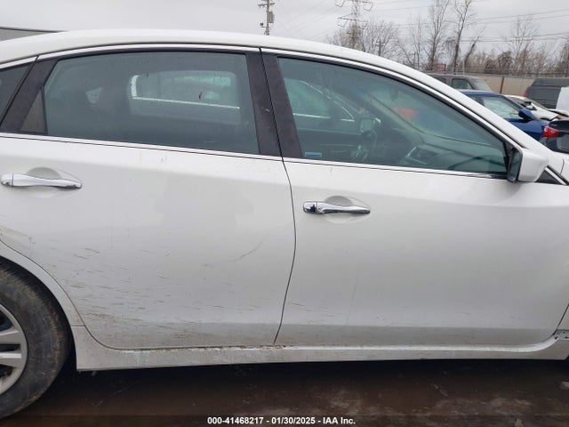 Nissan Altima 2.5 S 2017 1N4AL3AP0HN337751 Image 13