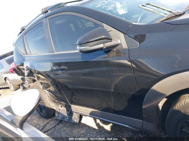 2T3RFREV0JW801121 Toyota Rav4 Adventure/xle