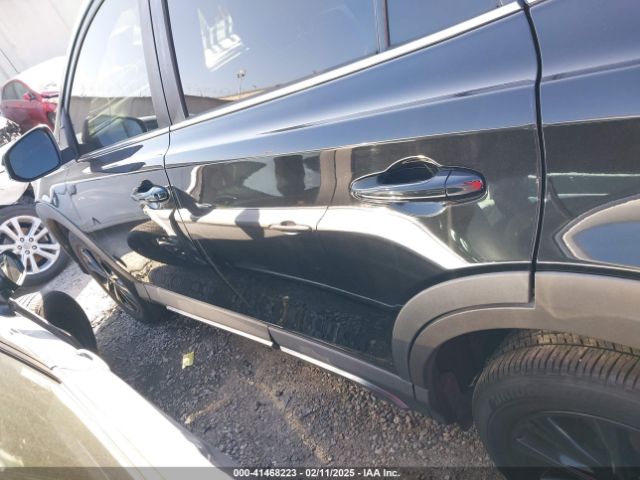 2T3RFREV0JW801121 Toyota Rav4 Adventure/xle