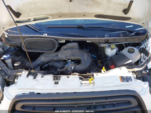 1FTYE9ZM7JKA84077 Ford Transit-150