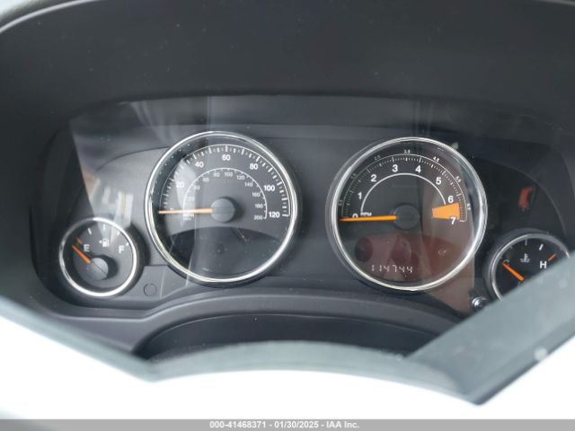 1C4NJDEB8GD757798 Jeep Compass Latitude