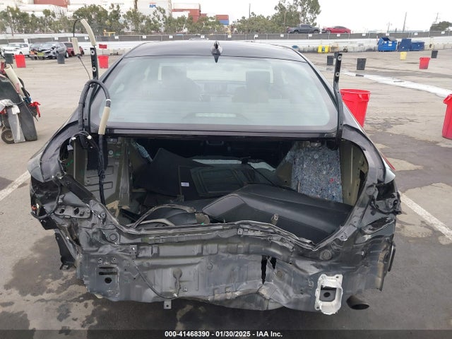 1HGCV1F38NA118127 Honda Accord Sport