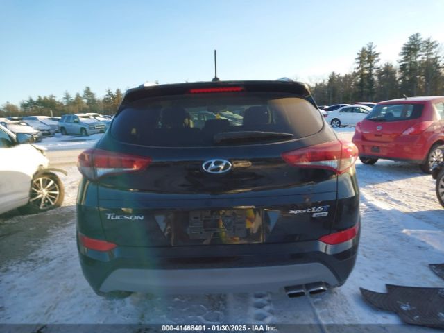 KM8J3CA27HU410971 Hyundai Tucson Sport