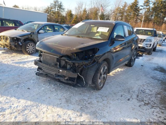 KM8J3CA27HU410971 Hyundai Tucson Sport