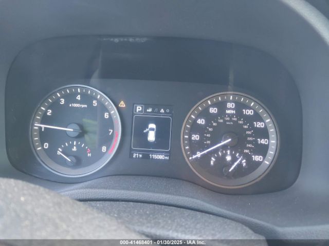 KM8J3CA27HU410971 Hyundai Tucson Sport