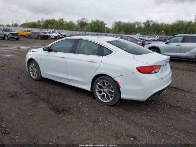 2015 CHRYSLER 200 1C3CCCEG3FN543757 Photo 2