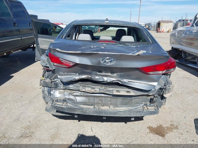 5NPD84LF5JH266622 Hyundai ELANTRA SEL