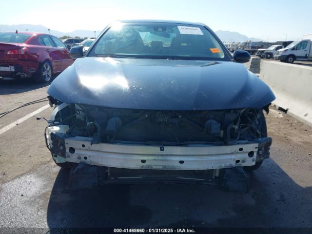 4T1B11HK1KU803490 Toyota CAMRY LE
