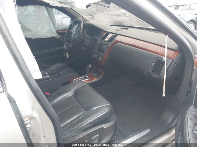 2007 CADILLAC DTS 1G6KD57YX7U213257 Photo 4