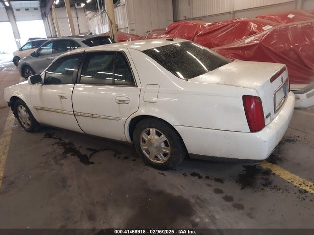 2005 CADILLAC DEVILLE 1G6KD54YX5U247443 Photo 2