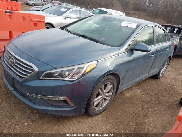 Hyundai SONATA SE 2015 5NPE24AF5FH205397 Image 2