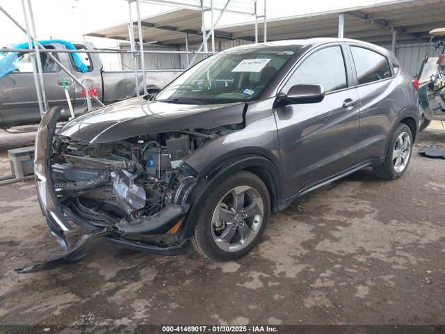 3CZRU5H3XKG708143 Honda HR-V LX