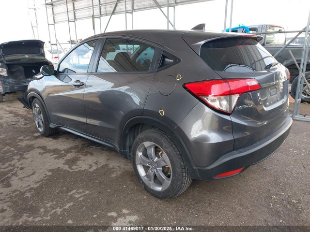 3CZRU5H3XKG708143 Honda HR-V LX