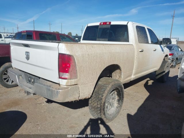 3C6UR5DL1FG623910 RAM 2500 Slt