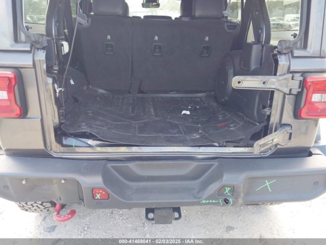 1C4HJXFG9KW599705 Jeep Wrangler Unlimited Rubicon 4x4