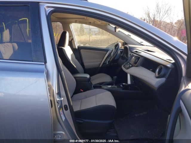 JTMRFREVXJJ245737 Toyota Rav4 Adventure/xle