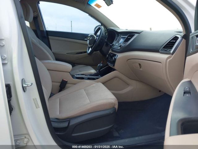 KM8J33A2XGU030795 Hyundai Tucson Sport