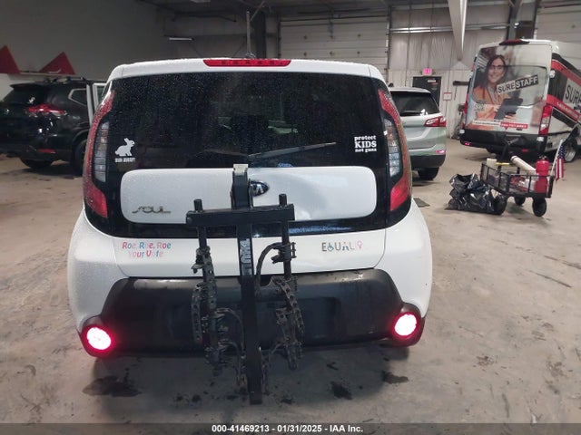 KIA Soul 2016 KNDJN2A27G7838884 Image 16