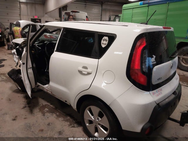 KIA Soul 2016 KNDJN2A27G7838884 Image 3