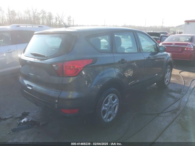 1FMCU0F70KUB21950 Ford ESCAPE S