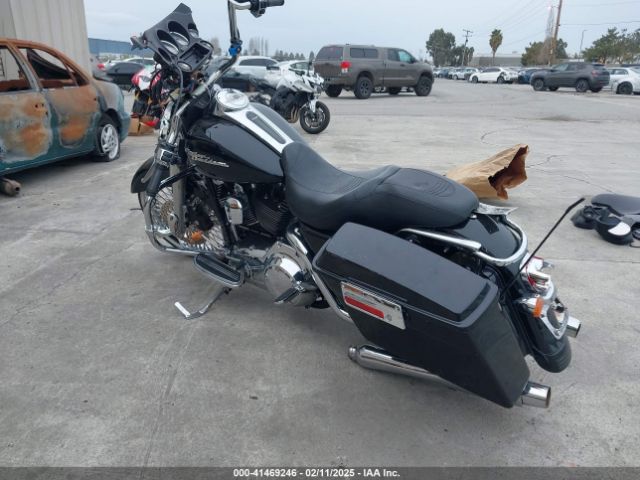 2008 HARLEY-DAVIDSON FLHX 1HD1KB4138Y708834 Photo 2