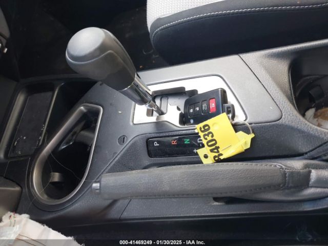 JTMRFREV6JJ235366 Toyota Rav4 Adventure/xle