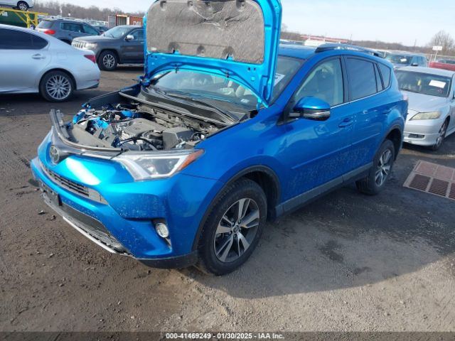 JTMRFREV6JJ235366 Toyota Rav4 Adventure/xle