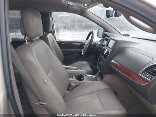2012 CHRYSLER TOWN & COUNTRY 2C4RC1CG8CR331321 Photo 4