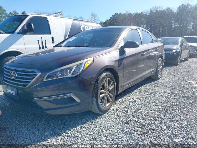 Hyundai SONATA SE 2015 5NPE24AF4FH234647 Image 2