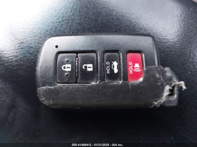 4T1BD1FK9GU191475 Toyota Camry Hybrid Le