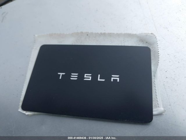 7SAYGDEF7PF976777 Tesla Model Y Performance Dual Motor All-wheel Drive