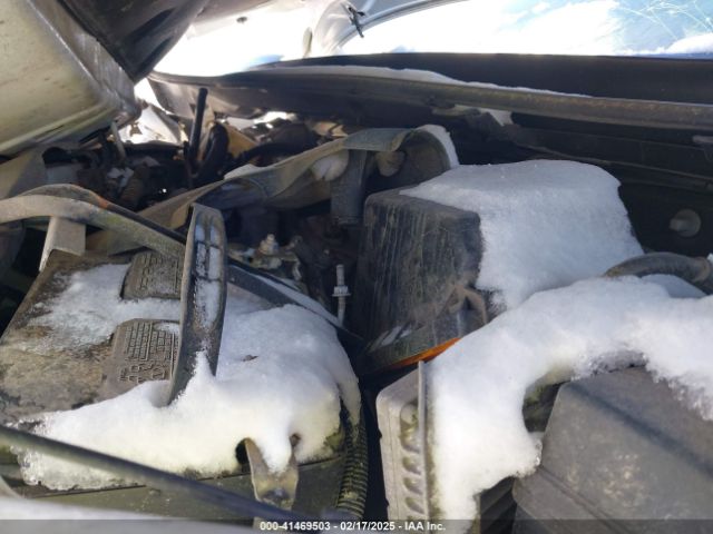 2T3RFREV4FW297132 Toyota Rav4 Xle
