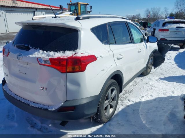 2T3RFREV4FW297132 Toyota Rav4 Xle