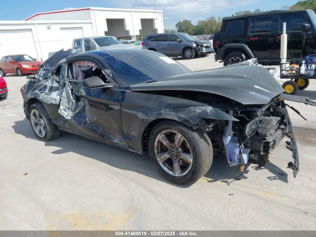 1FA6P8AM7F5313506 Ford Mustang V6