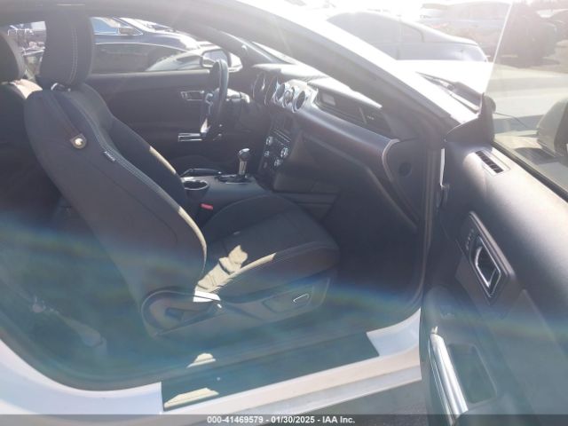 1FA6P8TH5H5328797 Ford Mustang Ecoboost