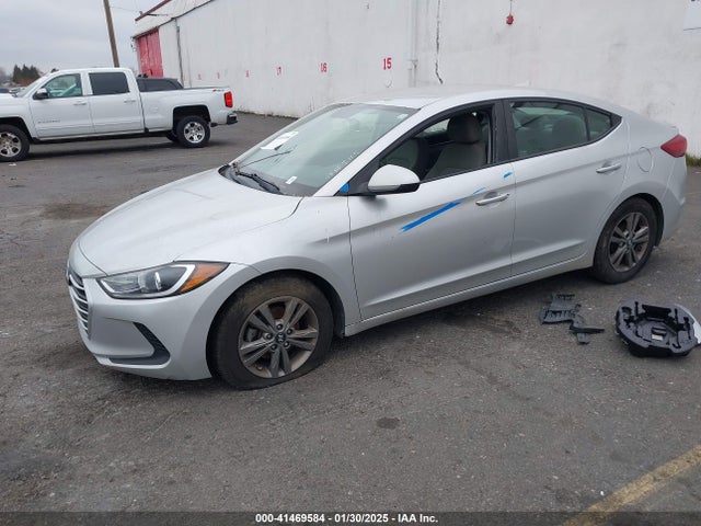 5NPD84LF0HH173372 Hyundai Elantra