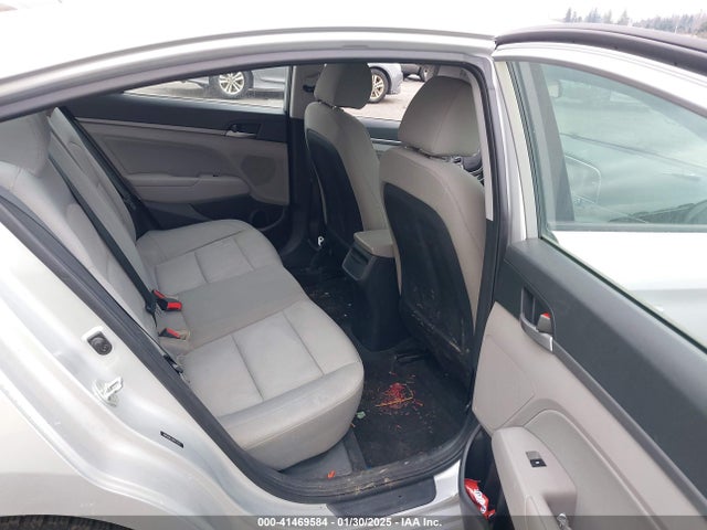 5NPD84LF0HH173372 Hyundai Elantra
