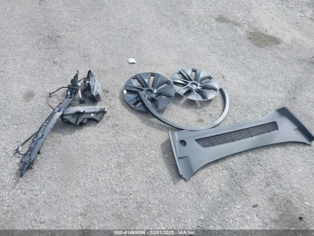 7SAYGDEEXSA362089 Tesla Model Y Long Range Dual Motor All-wheel Drive