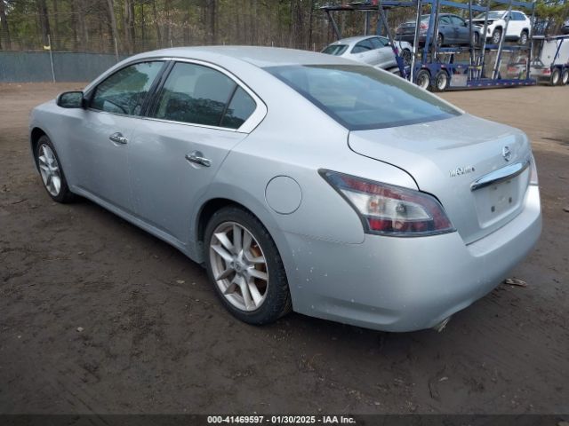 1N4AA5AP4EC499777 Nissan Maxima 3.5 S/3.5 Sv
