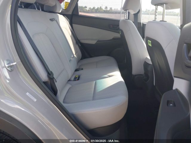 KM8K62AB7PU041422 Hyundai Kona Sel