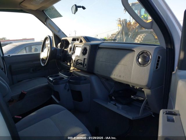 2011 FORD E-350 SUPER DUTY 1FBNE3BL0BDA75121 Photo 4