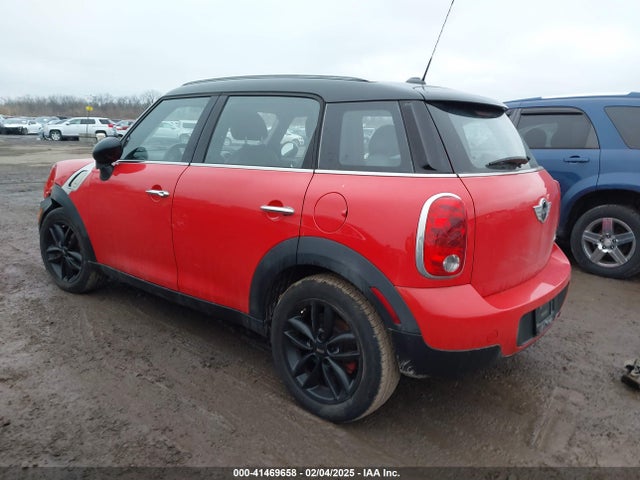 2012 MINI COOPER COUNTRYMAN WMWZB3C54CWM06713 Photo 2