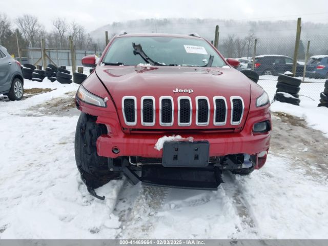 1C4PJMCS9FW510837 Jeep Cherokee Latitude