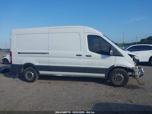 Ford Transit-250 2021 1FTBR1C86MKA91940 Image 14