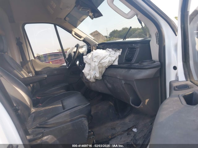 Ford Transit-250 2021 1FTBR1C86MKA91940 Image 5