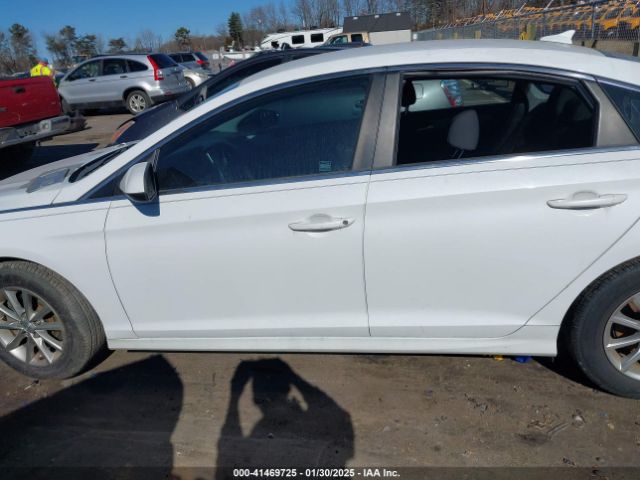5NPE24AF4JH606920 Hyundai SONATA SE